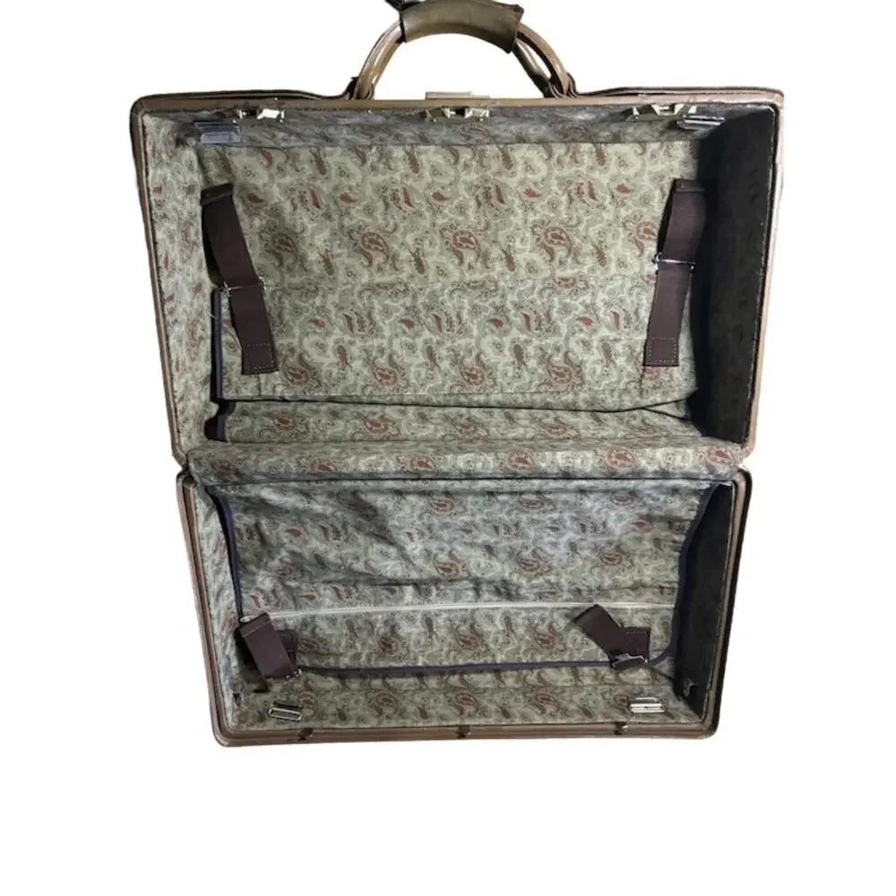 Hartmann Belting Brown Leather Briefcase Attache Vintage Carry On